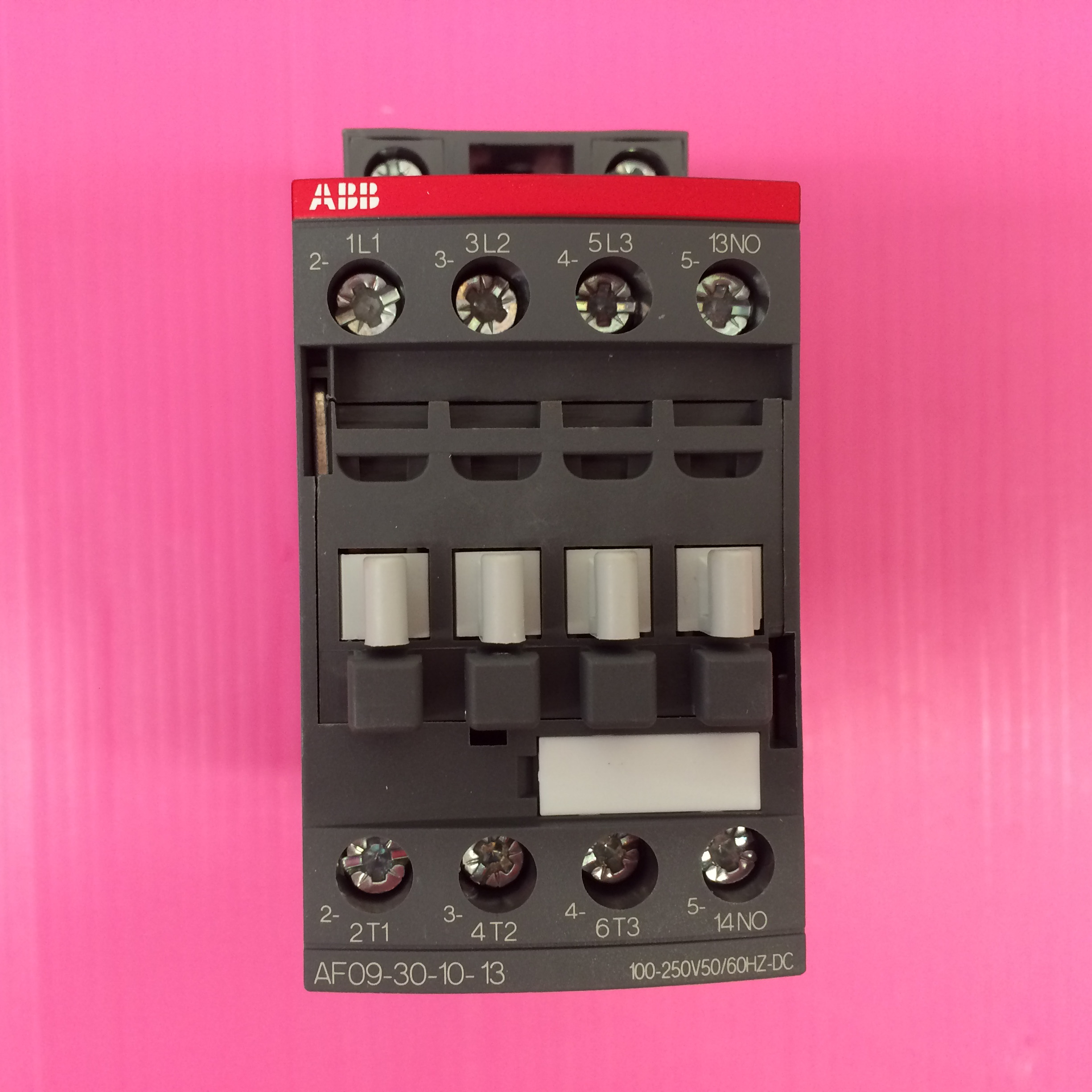 Magnetic 220V AF09-30-10-13 (1NO) "ABB"